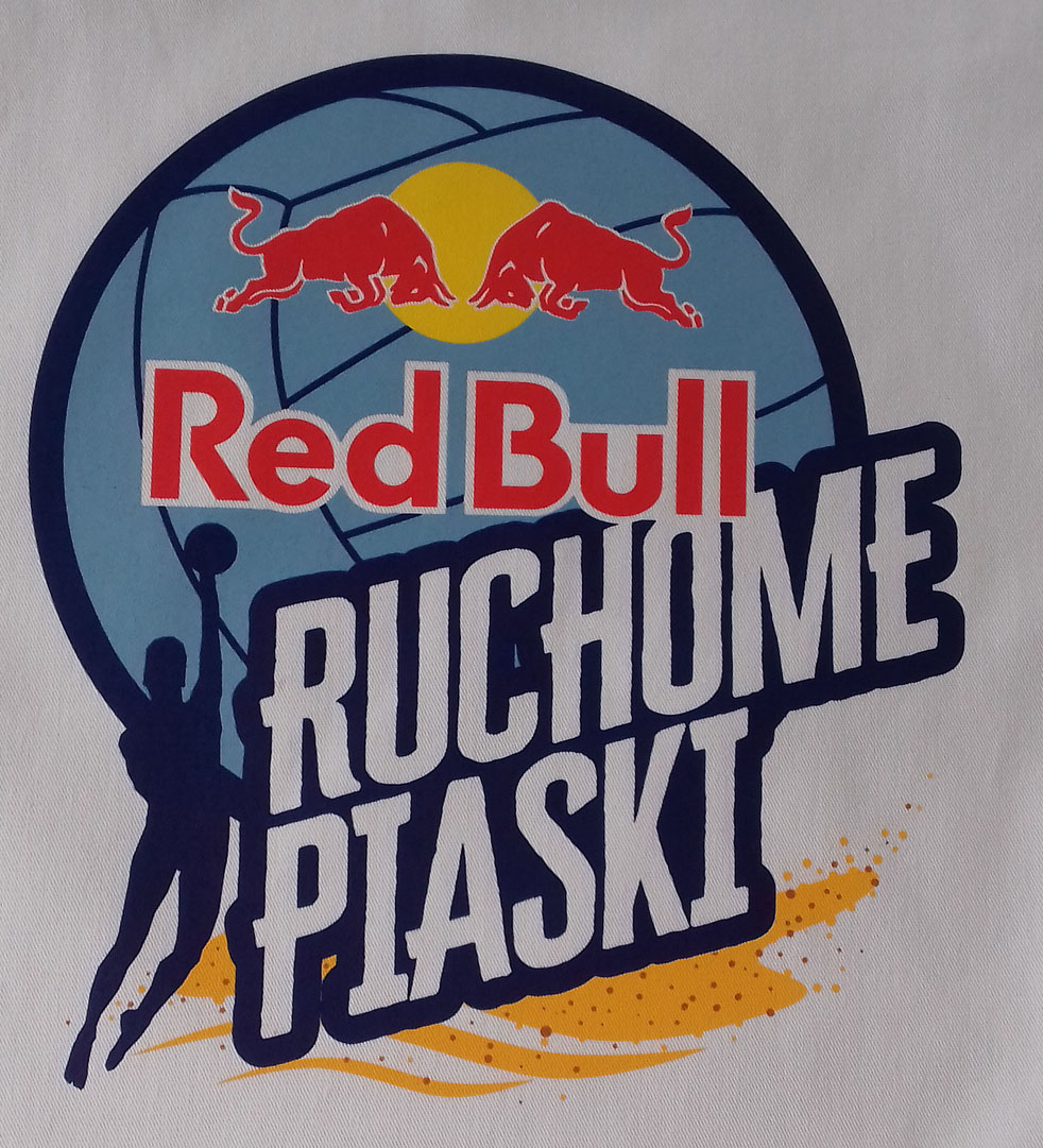 WZORY REKLAMOWE NA ODZIEŻY, TORBACH, PARAWANACH